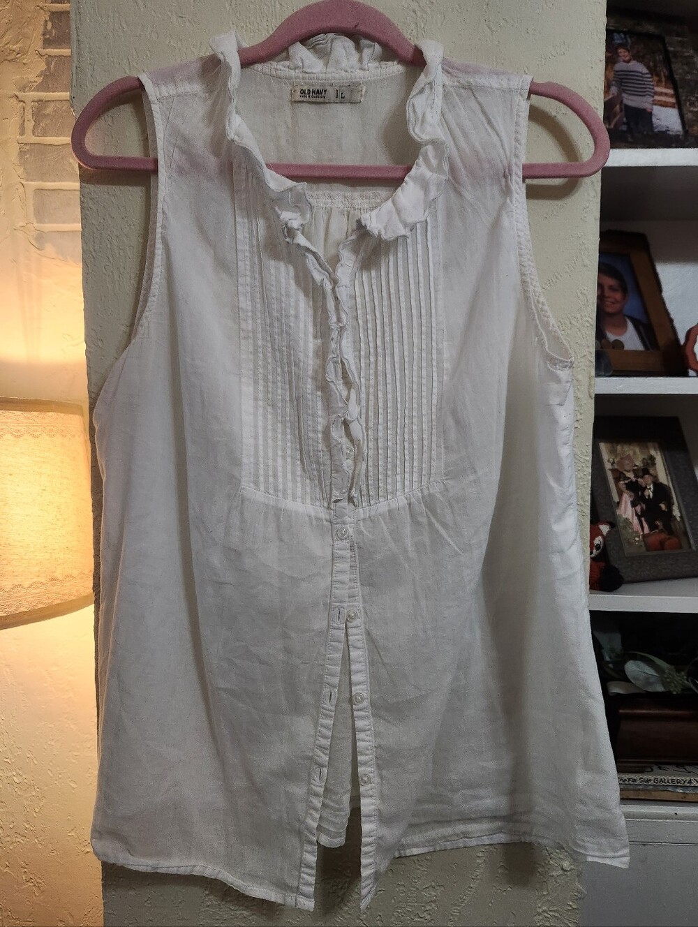 Old Navy White Sleeveless Pintuck Ruffle Front Button Down Top P2p 20 Size L EUC
